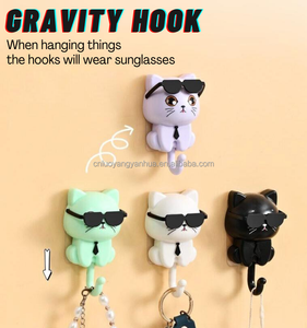 Almacenamiento en el hogar Utilidad Decoraciones de pared Adhesivo creativo Gato Abrigo Titular Perforación Gratis Ganchos para <span class=keywords><strong>llaves</strong></span> Perchas - Product Image 5