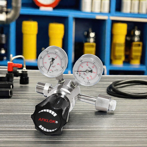 Régulateur de gaz en acier inoxydable haute pression 6000 Psi, cylindre de laboratoire standard corrosif avec soupape de sécurité - Product Image 5