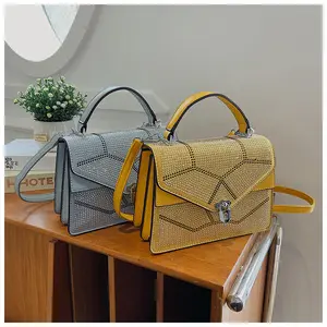 Alibaba China Supplier 2022 New Fashion Spring Summer Women Stud Purse And Handbags Ladies Rivet Crossbody Handbags wholesale