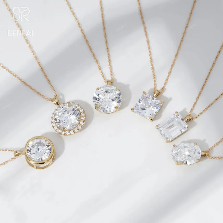 Wholesale Vvs Moissanite Solitaire Bezel Pendant Necklaces 18K Gold 925 Sterling Silver Diamond Dainty Necklace Chain Women