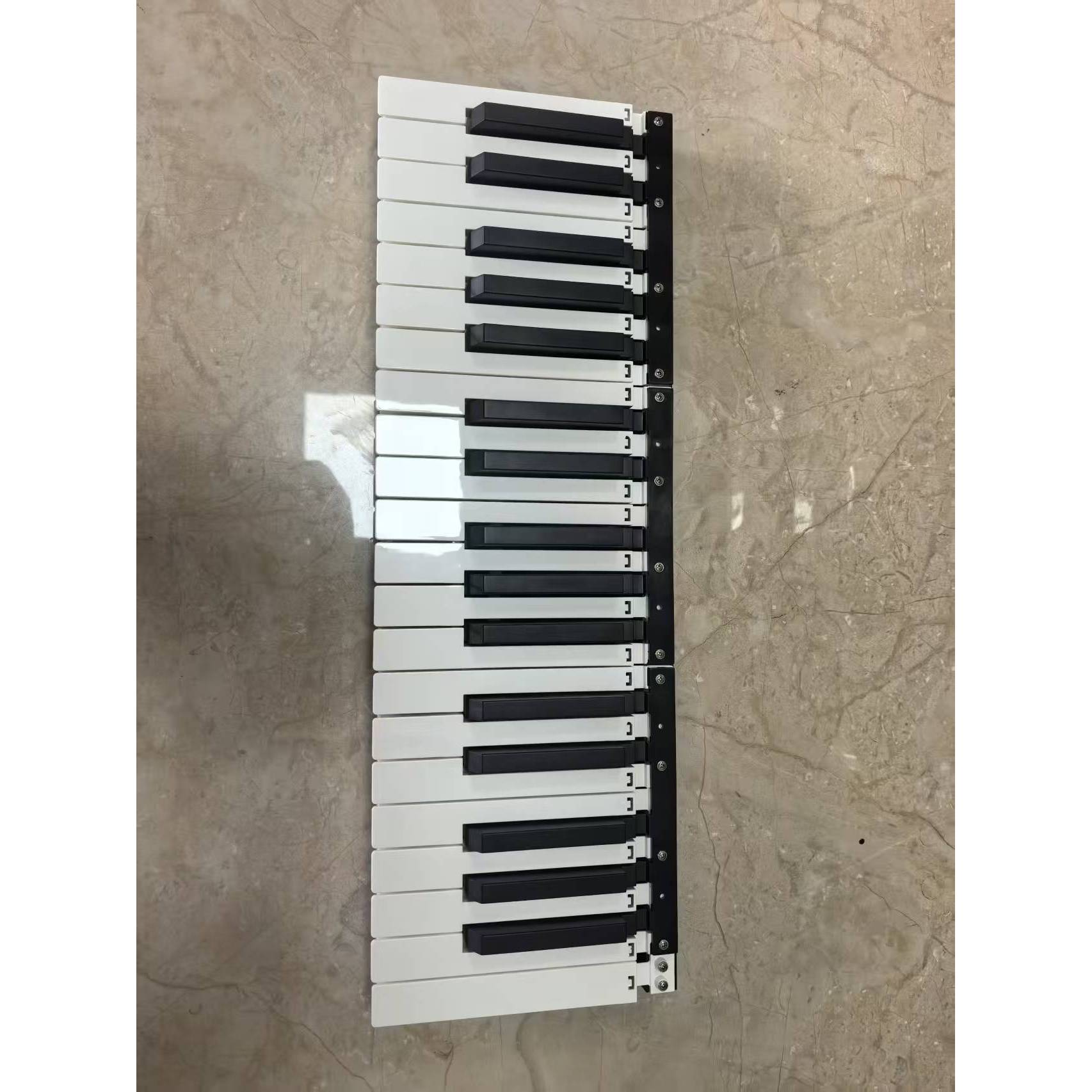 Módulo de teclas de piano para niños de 37 teclas.