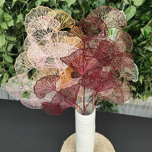 Éventail décoratif en plastique Queyiyi, motif floral, 30cm-100cm, pour photographie extérieure, décoration intérieure et murale de mariage - Product Image 1
