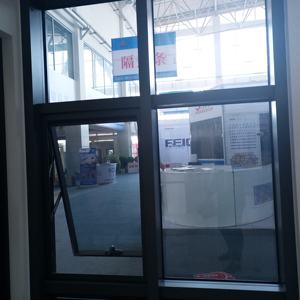 Rideau <span class=keywords><strong>de</strong></span> verre coulissant en aluminium, double auvent pliable en acier, <span class=keywords><strong>de</strong></span> luxe, chine, <span class=keywords><strong>prix</strong></span> <span class=keywords><strong>de</strong></span> vente en gros - Product Image 4