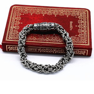 Yunnique Pulsera de cadena de plata tibetana con cierre magnético unisex, diseño geométrico, joyería de moda hecha a mano - Product Image 3