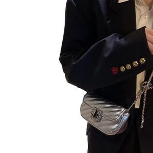 Nuevo Bolso Bandolera Pequeño Acolchado Plateado de Alta Gama, Fácil de Combinar, con Cierre de Cremallera, para Otoño - Product Image 5