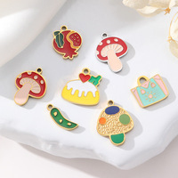 Pendentif en acier inoxydable en forme de légumes de dessin animé mignons (champignon, fraise, gâteau) pour la création de bracelets et colliers DIY