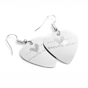 2025 đổi mới Mới Thép không gỉ Kim Loại Tùy chỉnh in Guitar Picks các cặp vợ chồng Vòng cổ/Keychain/Bông tai với logo - Product Image 1
