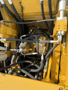 349D2L รถขุดตีนตะขาบรถขุดรถขุดตีนตะขาบรถสมบูรณ์แบบ38ตัน2022รุ่นญี่ปุ่น - Product Image 6