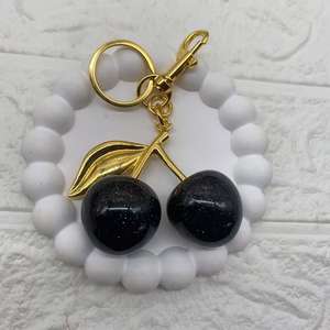 Брелок с кристаллами, красная вишня, изысканная женская сумка, подвеска, милые украшения для автомобильного брелка на заказ - Product Image 5