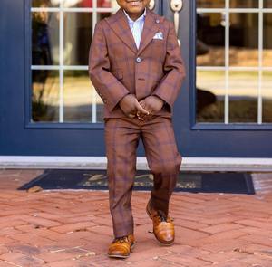 <span class=keywords><strong>Costume</strong></span> smoking sur mesure <span class=keywords><strong>pour</strong></span> garçons MTM personnalisé Robe de soirée <span class=keywords><strong>junior</strong></span> noire Robe de <span class=keywords><strong>mariage</strong></span> <span class=keywords><strong>Costume</strong></span> smoking formel <span class=keywords><strong>pour</strong></span> garçons - Product Image 1