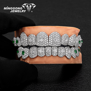 Personnalisé 925 Argent Hip-Hop Fine Jewelry Vert VVS Moissanite Diamant Brilliant Cut Grills Gemstone Grillz pour les Dents - Product Image 3