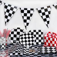 Articles de fête à carreaux noirs et blancs pour Halloween, thème course automobile, comprenant assiettes, serviettes et gobelets en papier