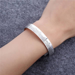 Brazalete de acero inoxidable Chapado en plata con grabado personalizado, brazalete con personalidad 316L, I am <span class=keywords><strong>Storm</strong></span> - Product Image 5