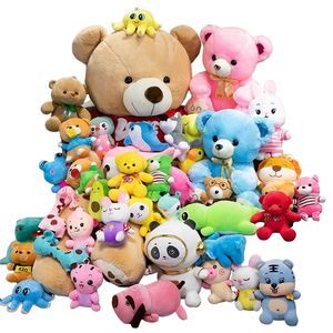 2025 yaratıcı toptan yumuşak 7-20CM peluş toplu oyuncaklar ayıklayacaktır hediye dolması hayvanlar şekil köpek ayı bebek pençe makine için Set - Product Image 1