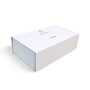 Luxury Folding Gift <b>Box</b> Classic White Large Magnetic Presentation Gift <b>Hamper</b> <b>Box</b> <b>for</b> Packing Gifts Shoes Clothing - Product Image 3