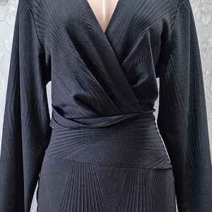 Collezione Autunno 2026: Nuovo Vestito Donna Tinta Unita, Scollo a U, Spalline Posteriori, Dettaglio a Costine Piccole, <span class=keywords><strong>Maniche</strong></span> <span class=keywords><strong>Lunghe</strong></span> Svasate, Lunghezza al Pavimento - Product Image 2