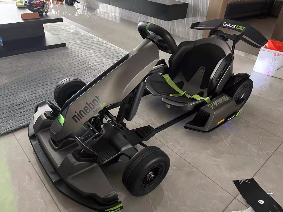 中古極美品segway Ninebot GO KART KIT/セグウェイ ナインボット