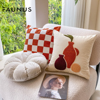 Coussin décoratif géométrique tufté caramel à motif à carreaux nordique pour canapé de salon, coussin noué et coussins décoratifs de designer