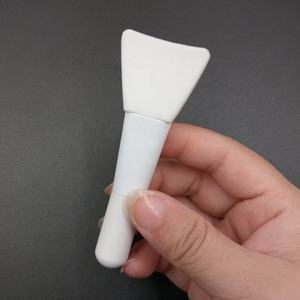 Özel etiket saf kısa küçük tüm beyaz silikon yüz yüz Spatula fırça çamur maskesi aplikatör silikon maske krem fırça - Product Image 1
