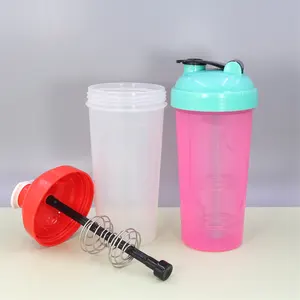 Yeni varış özelleştirilmiş Bpa ücretsiz 25oz spor Fitness Blender Premium spor Protein Shaker plastik su şişesi ile bahar