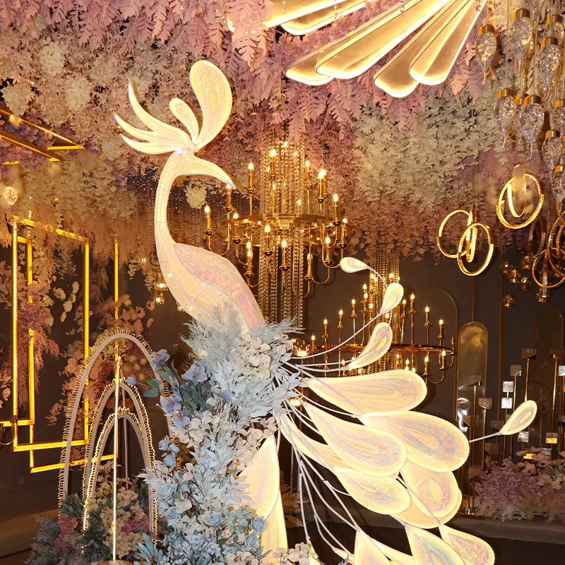 Large Scale Iron Art Peacock Street Guide Light Wedding Background Stage Showcase Decorative Light