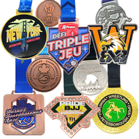 Medalla Deportiva de Metal Personalizada, Diseño Propio, Fabricación OEM/ODM, Venta al Por Mayor, Medalla de Maratón 3D en Aleación de Zinc Dorada