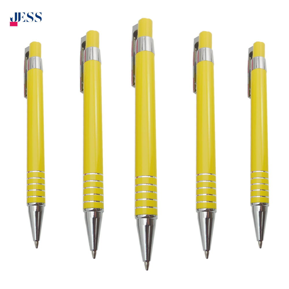 สีเหลือง