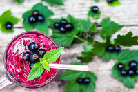 Topkwaliteit Hot Sell Vers Materiaal Iqf Bevroren Fruit Bevroren Zwarte Bes