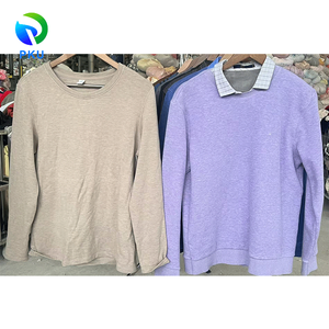 Camicia da <span class=keywords><strong>uomo</strong></span> alla moda di seconda mano a maniche lunghe <span class=keywords><strong>abbigliamento</strong></span> caldo da negozio all'ingrosso all'ingrosso vestiti usati - Product Image 5