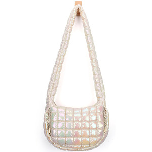 Sac fourre-tout matelassé et rembourré léger pour une utilisation en bandoulière - Product Image 1