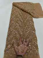 Dentelle de luxe brodée or motif vague d'eau florale à sequins pour robe de soirée de créateur, idéale pour les mariages à Dubaï et au Qatar