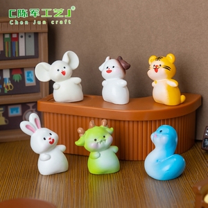 Tête inclinable Weij Landscape, 12 signes du zodiaque chinois, accessoires décoratifs DIY pour sacs surprises, mini ornement de voiture ou de bureau - Product Image 2