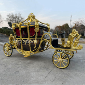 Chariot royal électrique ZOWN Top Crown Sculpture avec cadre doré pour les excursions de luxe dans les parcs à thème - Product Image 3