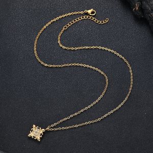 Gargantilla de Acero Inoxidable con Colgante de Iris para Mujer, Collar Minimalista de Lujo en Plata Pulida Sólida Chapada en Oro, Hipoalergénico - Product Image 4