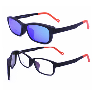 Bán buôn 1306 hình chữ nhật kính quang học Frames với Magnetic Clip phân cực Kính mát ống kính cho trẻ em - Product Image 1