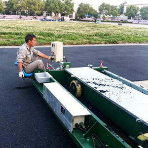 Máquina Pavimentadora de Carreteras de Diseño Innovador, Mini Pavimentadora de <span class=keywords><strong>Asfalto</strong></span>, Máquina de Pavimentación de Plástico con Orugas de Goma - Product Image 3