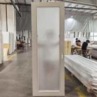 Porte intérieure pré-montée en bois MDF blanc laqué avec 1 vitre pour salle de bain d'hôtel - Entrepôt USA