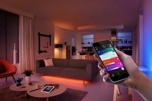 Bombilla LED <span class=keywords><strong>PHILIPS</strong></span> Crystal Color Ambiance E14 con Base de Rosca, Control por Voz, Compatible con HomeKit, HUE - Product Image 3