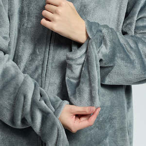 Vente en gros de pyjamas en polaire pour adultes, mignons, en forme d'animaux, <span class=keywords><strong>kigurumi</strong></span>, polaire à capuche, vêtements de nuit, assortis à la famille, cosplay, cadeau de Noël - Product Image 5