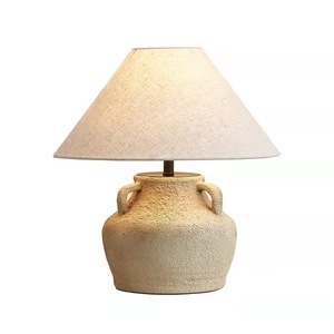 Creativo retro corpo in ceramica paralume in tessuto lampada da tavolo decorativa camera da letto comodino scrivania amp Retro luce da tavolo in ceramica - Product Image 4