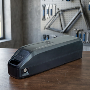 Batería de litio recargable compacta de 91*108*365 mm que ofrece una energía duradera, garantizando un rendimiento eficiente para bicicletas eléctricas. - Product Image 1