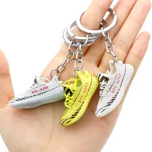 Hochwertige 3D-Mini-Basketball-Sportschuhe Schlüsselanhänger Schlüsselring Zubehör Turnschuhe Schlüsselanhänger