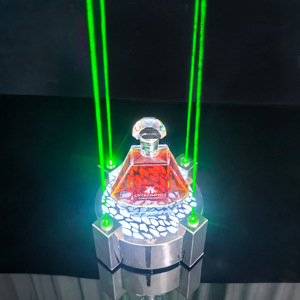 Porta Botellas de Vino de Acero Inoxidable con Iluminación LED en Forma de As de Espadas para Bares, KTV, Discotecas, Exhibidor Moderno con Láser Verde - Product Image 1