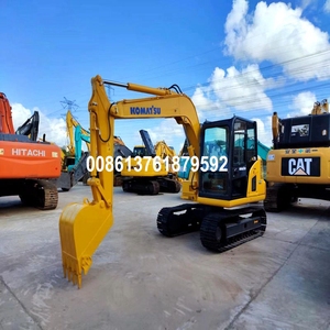 Excavadora Usada Komatsu PC70 de 7 Toneladas, Fabricada en Japón, Modelo 2016, Cucharón de 0.3m, Componente de Motor Principal - Product Image 2