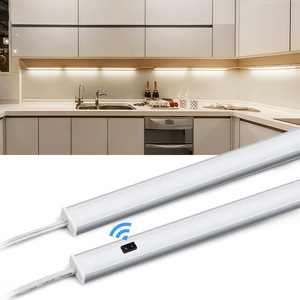 Estante de exhibición de zapatos <span class=keywords><strong>con</strong></span> sensor de movimiento OEM, caja de luz, estante de seguridad nocturna, escaparate, tira de luces inteligentes, luz <span class=keywords><strong>Led</strong></span> para debajo del gabinete - Product Image 1