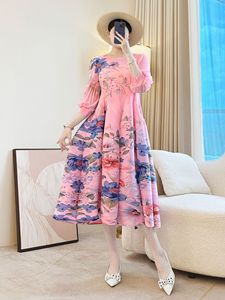 <strong>Dress</strong> - Product Image 3