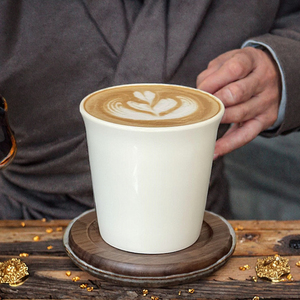 Taza de Café de Cerámica Lisa de Porcelana de Grado Alimenticio con Borde Ergonómico Ancho y Esmalte Brillante Resistente a los Arañazos para el Café Diario - Product Image 4