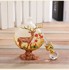 Wholesale Enamel Craft Essential Oil <b>Bottle</b> <b>Empty</b> Perfume Packing <b>Bottle</b> Liquid Cosmetic <b>Bottle</b> - Product Image 5