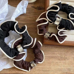 Hot Selling Fashionable Minimalist Dark Series Ruffle Hair Tie Versatile Niche Design Women's Hair Ties Wholesale Headwear - Product Image 3