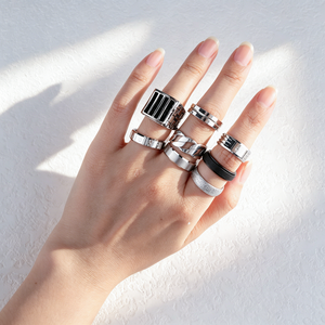Juego de Anillos de Cóctel Geométricos Modernos, Chapados en Rodio, de Acero Inoxidable, Joyería Unisex de Moda para Uso Diario - Product Image 1